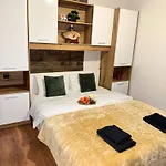 Snow White Free Parking , Prv Wifi Daire Bansko