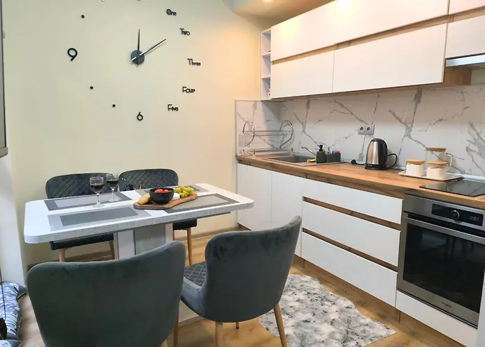 Snow White - Luxury With Free Bottle Of Wine 公寓